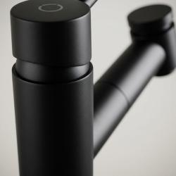 aquanello-voss-kitchen-mixer-tap-black-pull-out-sprayer